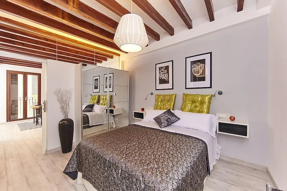 Remolars 3 Townhouse Apartments location